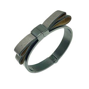 Vince Camuto Bow Bracelet S/M Taupe Leather Gunmetal Hinged Bangle Office Party
